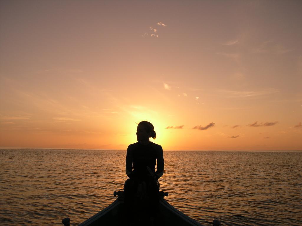 Blue World Dharavandhoo Luaran gambar